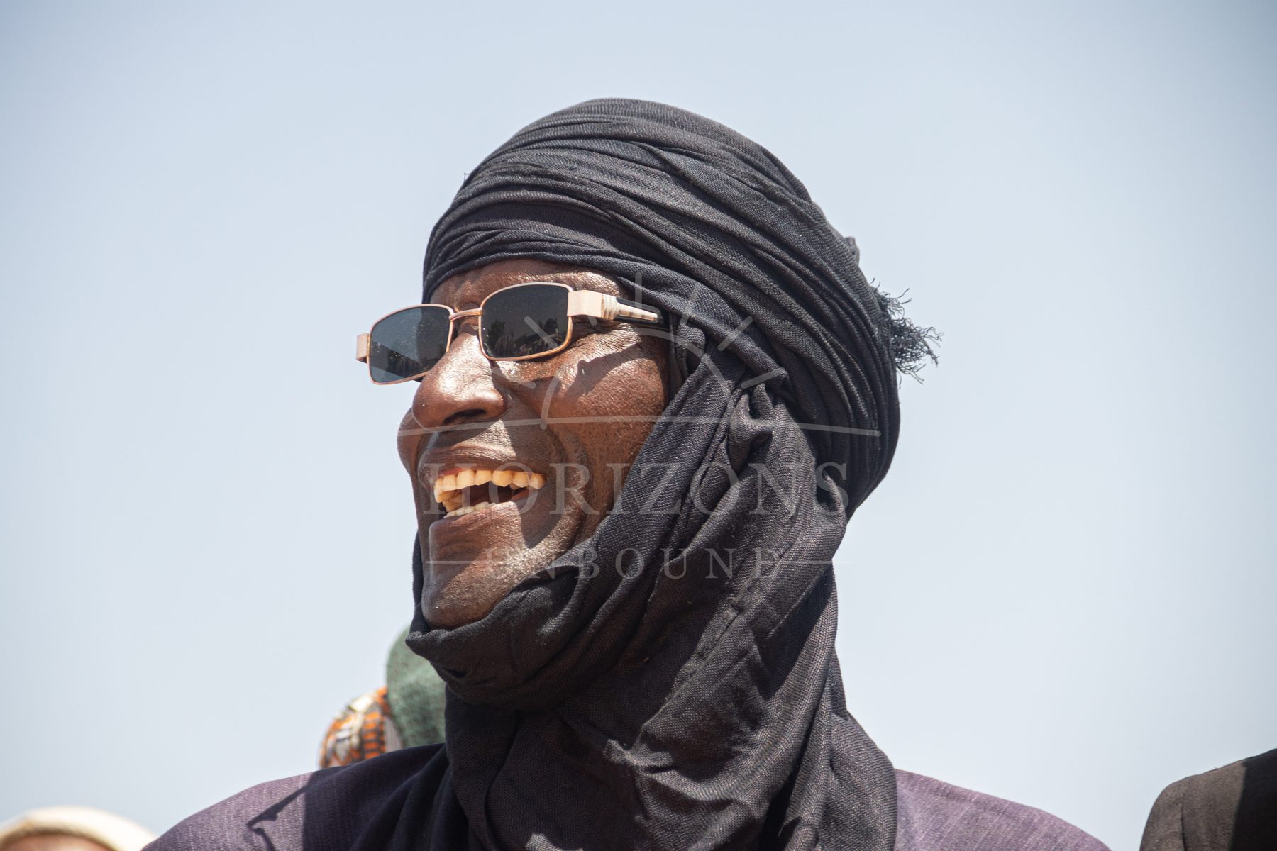 Osmeh pod crnim turbanom